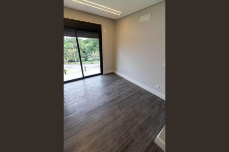 Casa de condomínio à venda com 342m², 4 quartos e 4 vagasSuíte 3