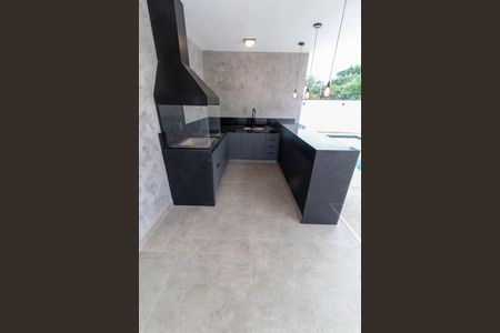 Casa de condomínio à venda com 342m², 4 quartos e 4 vagasÁrea comum