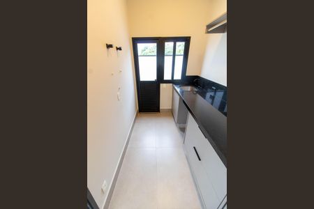 Casa de condomínio à venda com 342m², 4 quartos e 4 vagasÁrea de Serviço