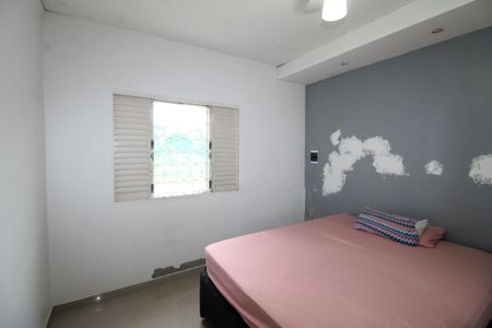 Casa para alugar com 100m², 3 quartos e 2 vagasQuarto 1