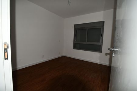 Apartamento à venda com 3 quartos, 139m² em Cambuí, Campinas