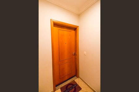 Apartamento à venda com 139m², 3 quartos e 2 vagas Apartamento à venda com 139m², 3 quartos e 2 vagasEntrada