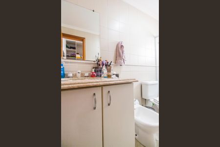 Apartamento à venda com 139m², 3 quartos e 2 vagas Apartamento à venda com 139m², 3 quartos e 2 vagasBanheiro da Suíte