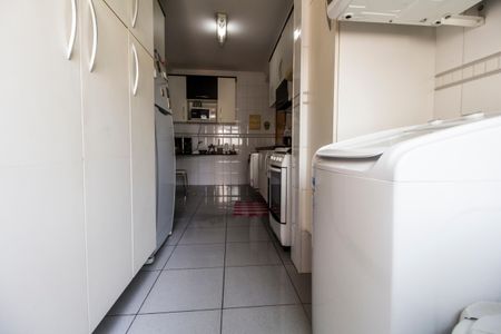 Apartamento à venda com 139m², 3 quartos e 2 vagas Apartamento à venda com 139m², 3 quartos e 2 vagasÁrea de Serviço