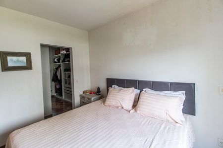 Apartamento à venda com 139m², 3 quartos e 2 vagas Apartamento à venda com 139m², 3 quartos e 2 vagasSuíte 1