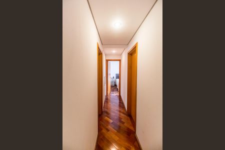 Apartamento à venda com 139m², 3 quartos e 2 vagas Apartamento à venda com 139m², 3 quartos e 2 vagasCorredor
