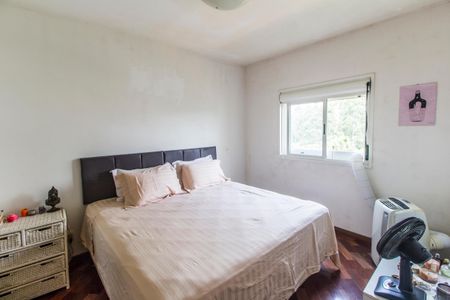 Apartamento à venda com 139m², 3 quartos e 2 vagas Apartamento à venda com 139m², 3 quartos e 2 vagasSuíte 1