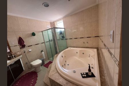 Apartamento à venda com 180m², 4 quartos e 2 vagas Apartamento à venda com 180m², 4 quartos e 2 vagasFoto 07