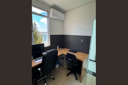 Apartamento à venda com 180m², 4 quartos e 2 vagas Apartamento à venda com 180m², 4 quartos e 2 vagasFoto 21