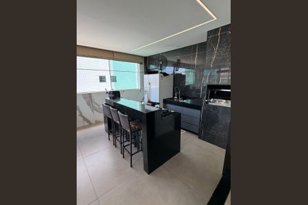 Apartamento à venda com 180m², 4 quartos e 2 vagas Apartamento à venda com 180m², 4 quartos e 2 vagasFoto 29