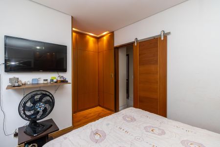 Apartamento à venda com 96m², 3 quartos e 2 vagas Apartamento à venda com 96m², 3 quartos e 2 vagasQuarto 3