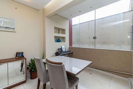Sala de apartamento à venda com 3 quartos, 96m² em Castelo, Belo Horizonte