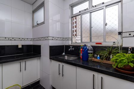 Apartamento à venda com 96m², 3 quartos e 2 vagas Apartamento à venda com 96m², 3 quartos e 2 vagasCozinha