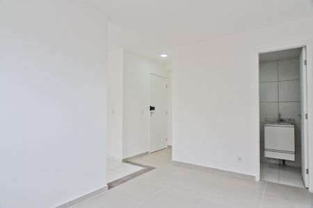 Sala de apartamento para alugar com 2 quartos, 38m² em Jardim Bandeirantes, São Paulo