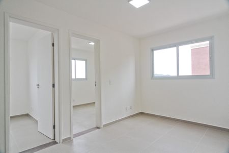 Sala de apartamento para alugar com 2 quartos, 38m² em Jardim Bandeirantes, São Paulo