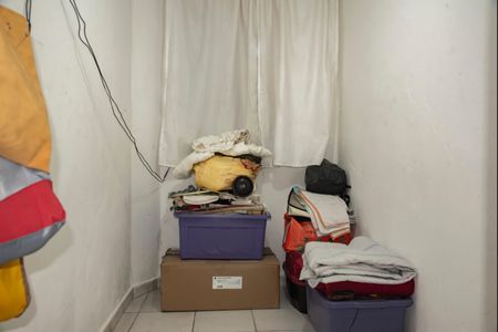 Casa à venda com 80m², 2 quartos e 1 vagaQuarto de Serviço