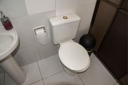 Casa à venda com 80m², 2 quartos e 1 vagaBanheiro