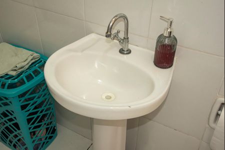 Casa à venda com 80m², 2 quartos e 1 vagaBanheiro