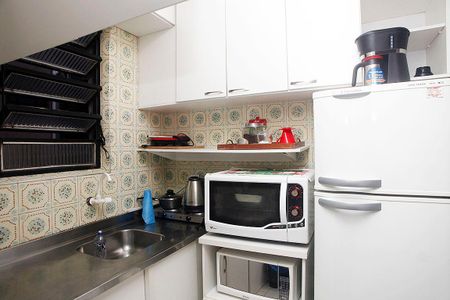 Apartamento à venda com 38m², 1 quarto e sem vagaCozinha + Área de Serviço