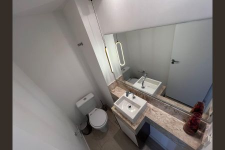 Apartamento para alugar com 80m², 2 quartos e 2 vagasBanheiro