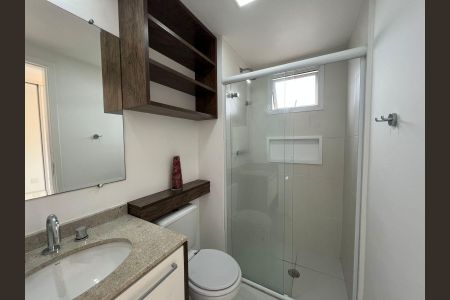 Apartamento para alugar com 80m², 2 quartos e 2 vagasBanheiro