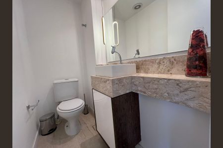 Apartamento para alugar com 80m², 2 quartos e 2 vagasBanheiro