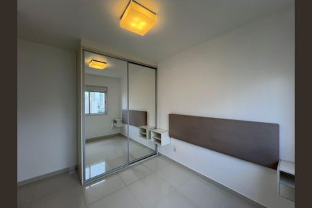 Apartamento para alugar com 80m², 2 quartos e 2 vagasQuarto