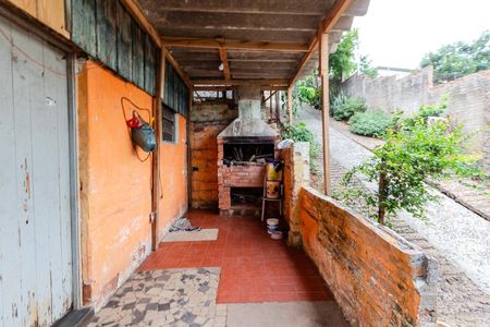 Casa à venda com 250m², 3 quartos e 1 vaga Casa à venda com 250m², 3 quartos e 1 vagaQuintal