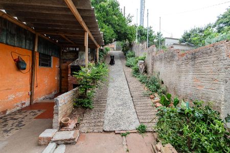 Casa à venda com 250m², 3 quartos e 1 vaga Casa à venda com 250m², 3 quartos e 1 vagaQuintal