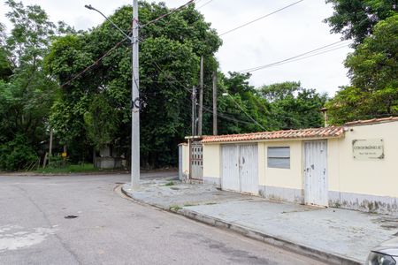Casa de condomínio para alugar com 40m², 2 quartos e 1 vaga Casa de condomínio para alugar com 40m², 2 quartos e 1 vagaFachada