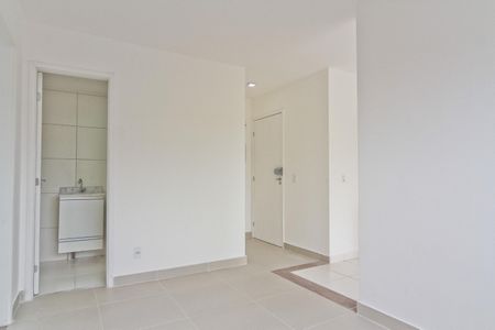 Sala de apartamento para alugar com 2 quartos, 38m² em Jardim Bandeirantes, São Paulo