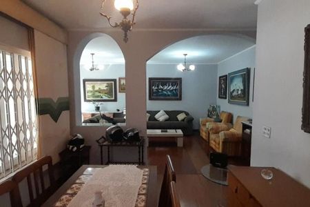 Casa à venda com 3 quartos, 250m² em Instituto de Previdencia, São Paulo