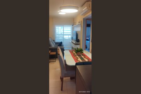 Sala de apartamento para alugar com 2 quartos, 94m² em Guilhermina, Praia Grande