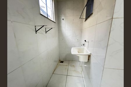Casa para alugar com 68m², 2 quartos e 1 vagaÁrea de Serviço