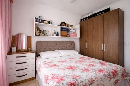 Quarto 1 de apartamento à venda com 2 quartos, 52m² em Umuarama, Osasco