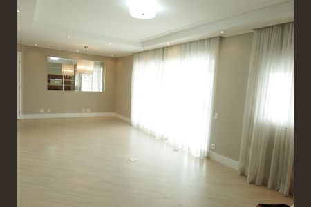 Sala de apartamento à venda com 3 quartos, 130m² em Chácara Santo Antônio (zona Sul), São Paulo