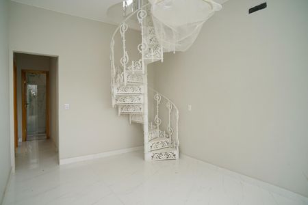 Sala de casa para alugar com 2 quartos, 360m² em Itapeba, Maricá