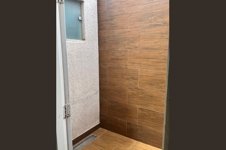 Casa para alugar com 200m², 4 quartos e 2 vagas Casa para alugar com 200m², 4 quartos e 2 vagasÁrea Comum