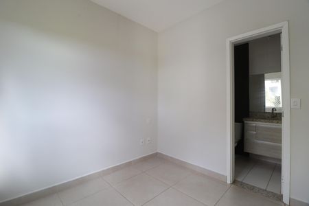 Apartamento para alugar com 77m², 3 quartos e 1 vagaQuarto 3 - Suíte