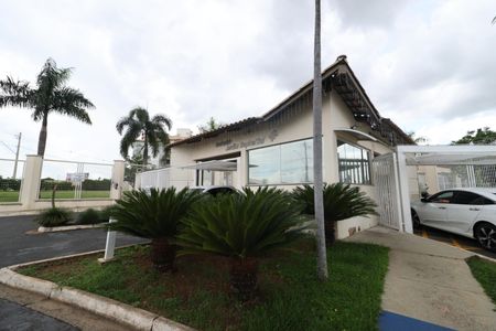 Apartamento para alugar com 77m², 3 quartos e 1 vagaFachada e portaria