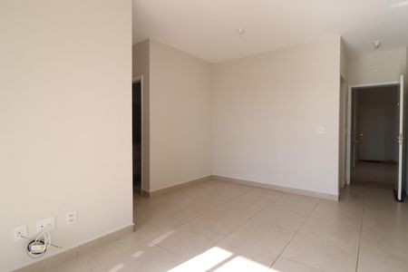 Sala de apartamento para alugar com 3 quartos, 77m² em Laranjeiras, Uberlândia