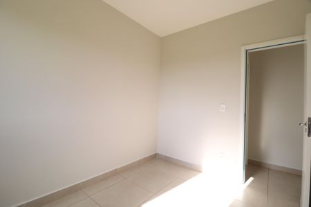 Apartamento para alugar com 77m², 3 quartos e 1 vagaQuarto 2