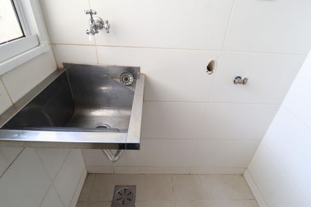 Apartamento para alugar com 77m², 3 quartos e 1 vagaCozinha e Área de Serviço