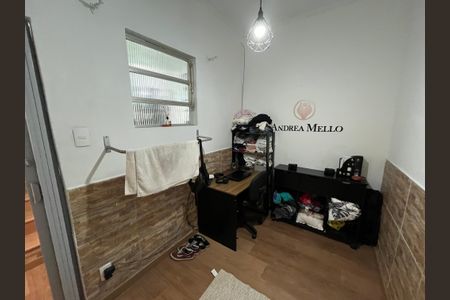 Casa de condomínio à venda com 140m², 3 quartos e 2 vagasQuarto 1