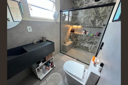 Casa de condomínio à venda com 140m², 3 quartos e 2 vagasBanheiro