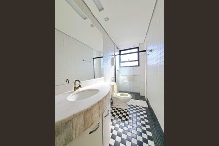 Apartamento para alugar com 260m², 4 quartos e 4 vagas