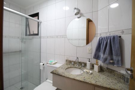 Apartamento para alugar com 74m², 2 quartos e 1 vagaBanheiro
