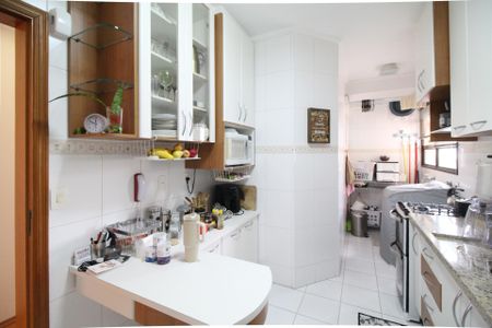 Apartamento para alugar com 74m², 2 quartos e 1 vagaCozinha