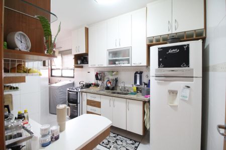 Apartamento para alugar com 74m², 2 quartos e 1 vagaCozinha