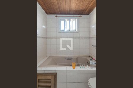 Casa para alugar com 100m², 3 quartos e 1 vagaBanheiro 1
